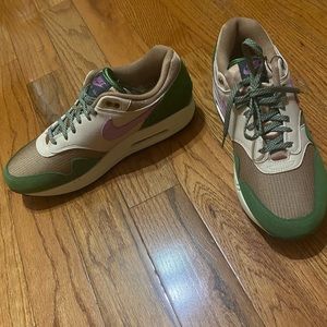 Air max 1 “treeline”